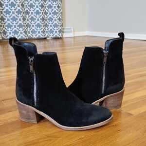 Diaba True Ankle Booties with Zipper